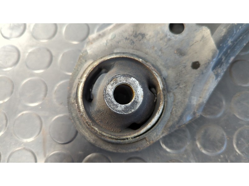 Recambio de brazo izquierdo inferior delantero para volkswagen new beetle (9c1/1c1) 2.0 referencia OEM IAM 157B158B  