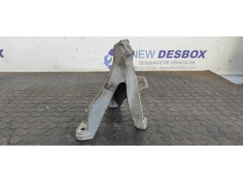 Recambio de soporte motor para seat exeo st (3r5)(2009>) 2.0 tdi referencia OEM IAM 8E0199308AR  