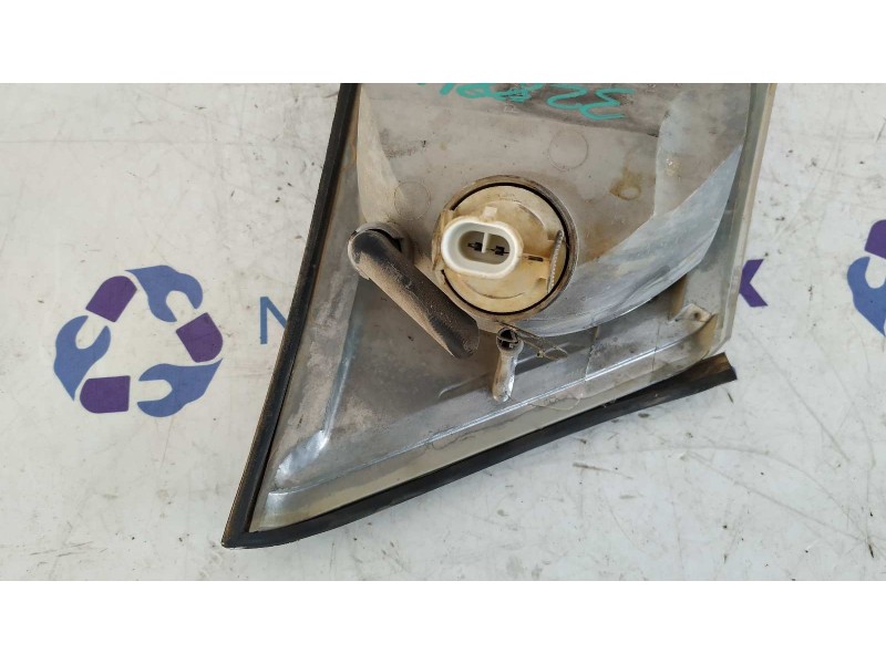 Recambio de piloto delantero izquierdo para iveco daily caja abierta / volquete 2.3 diesel cat referencia OEM IAM 1315106148  