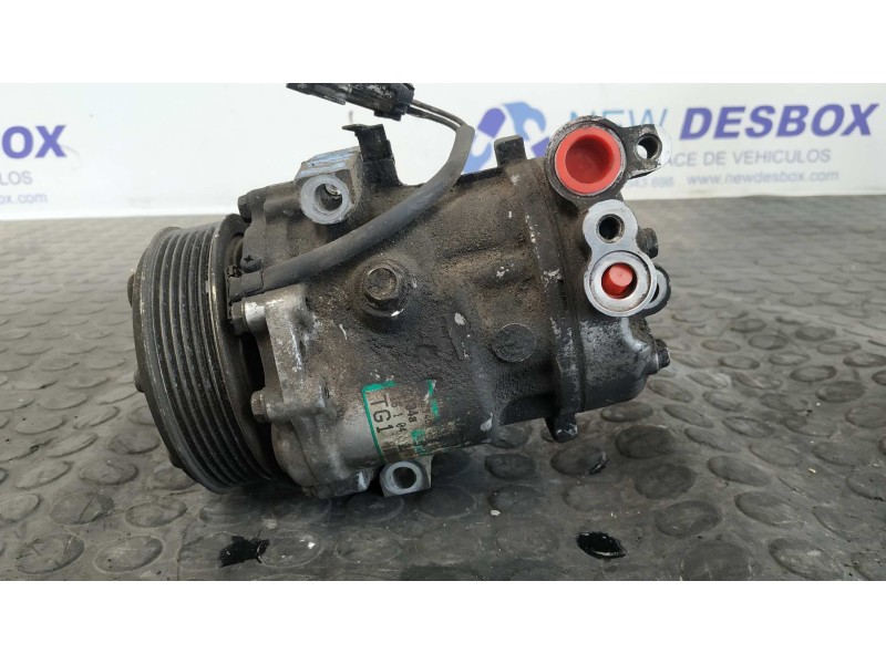 Recambio de compresor aire acondicionado para opel combo (corsa c) cargo referencia OEM IAM 13106850  