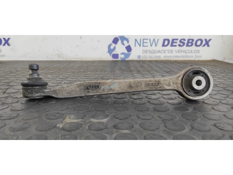 Recambio de brazo derecho superior delantero para audi a4 berlina (8e) 1.9 tdi (96kw) referencia OEM IAM LM0  