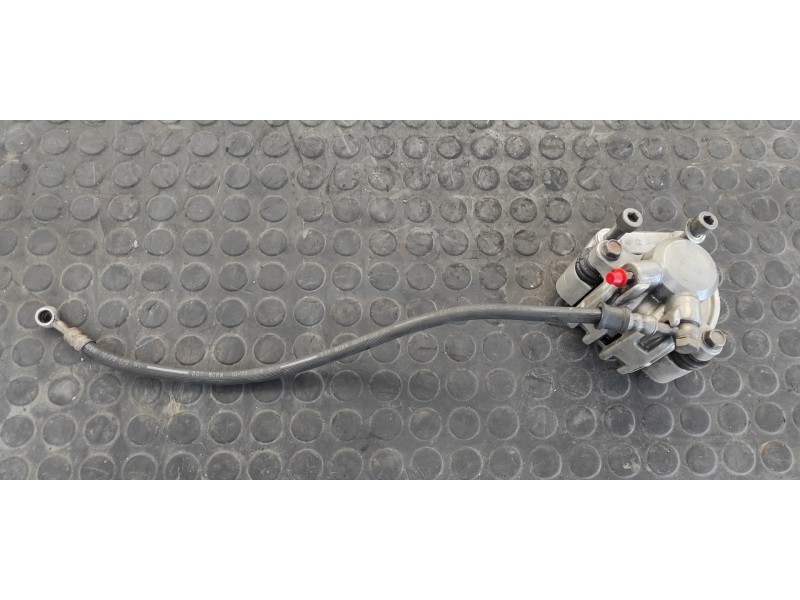 Recambio de pinza de freno delantera derecha para honda cb 900 f2 900 f2 referencia OEM IAM NISSIN4S11  