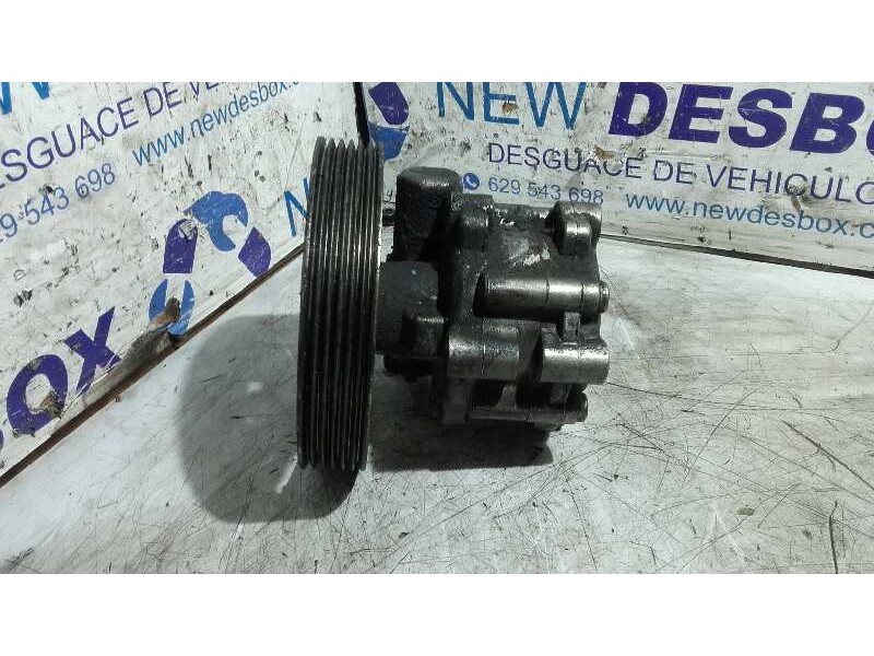 Recambio de bomba direccion para citroen c5 berlina 2.0 hdi cat (rhz / dw10ated) referencia OEM IAM 9636086680  
