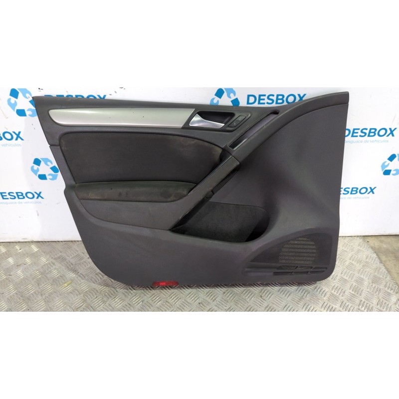 Recambio de guarnecido puerta delantera izquierda para volkswagen golf vi (5k1) rabbit referencia OEM IAM 5K4867011  