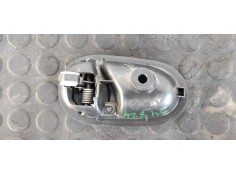 Recambio de maneta interior delantera derecha para dacia sandero stepway referencia OEM IAM 826721919R   2
