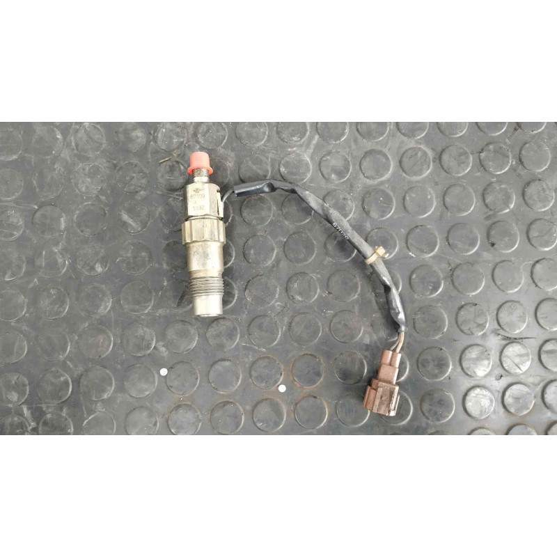 Recambio de inyector para nissan almera (n15) 2.0 diesel referencia OEM IAM 67109A1032  