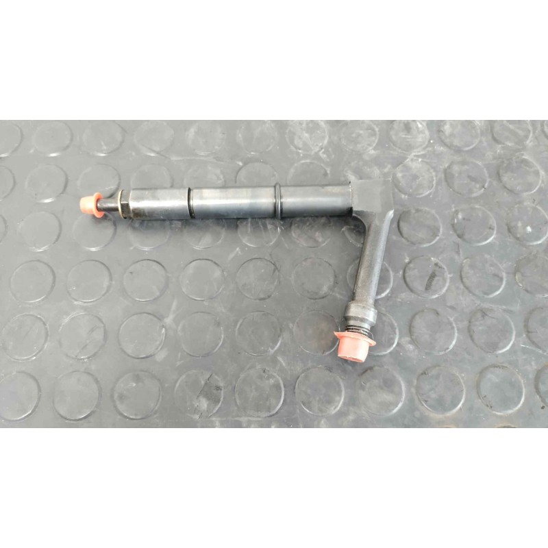 Recambio de inyector para nissan pick-up (d22) td doble cabina navara referencia OEM IAM 5531484100  