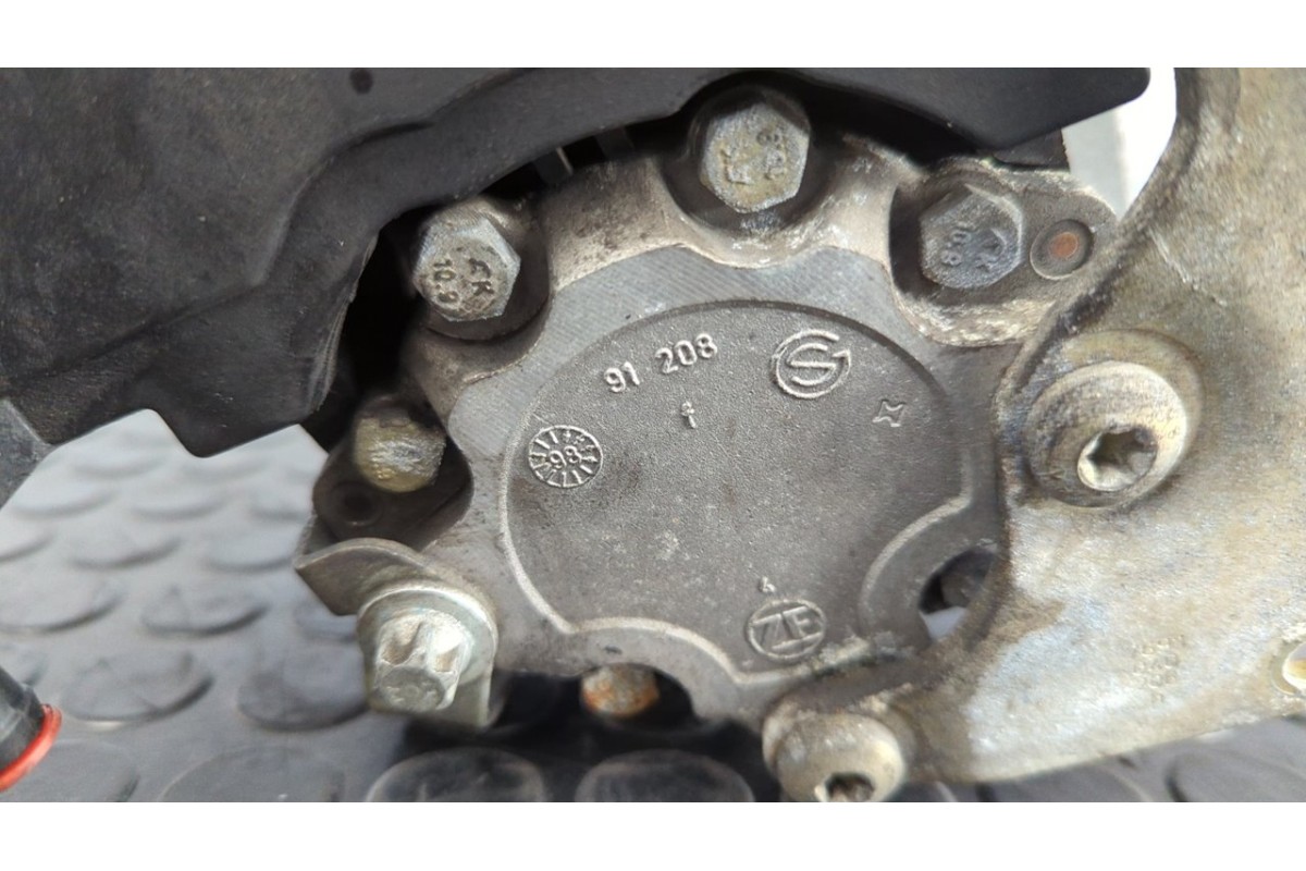 Recambio de bomba direccion para mercedes-benz clase c (w202) familiar 220 t cdi (202.193) referencia OEM IAM A6112300115  