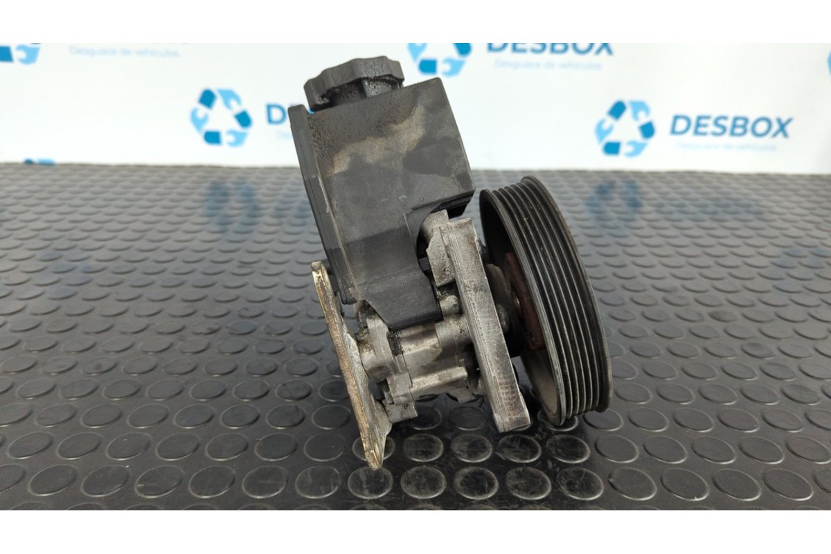 Recambio de bomba direccion para mercedes-benz clase c (w202) familiar 220 t cdi (202.193) referencia OEM IAM A6112300115  