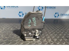 Recambio de cerradura puerta trasera derecha para toyota auris 1.4 turbodiesel cat referencia OEM IAM A046693  