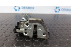 Recambio de cerradura puerta trasera izquierda para toyota auris 1.4 turbodiesel cat referencia OEM IAM A046693   2