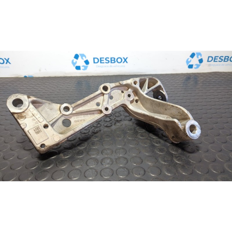 Recambio de soporte brazo suspension delantero derecho para volkswagen golf vi (5k1) rabbit referencia OEM IAM 1K0199296F  