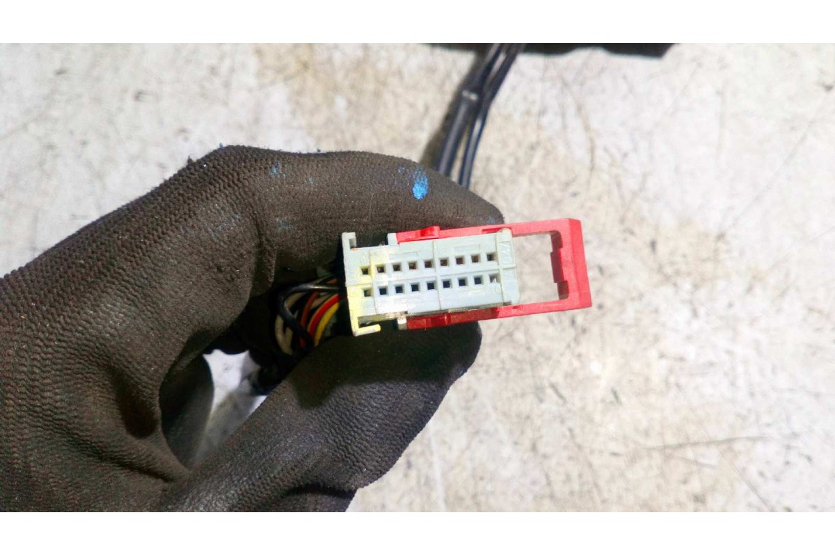 Recambio de retrovisor izquierdo para fiat stilo (192) 1.9 jtd / 1.9 jtd 115 active referencia OEM IAM 01704607500  