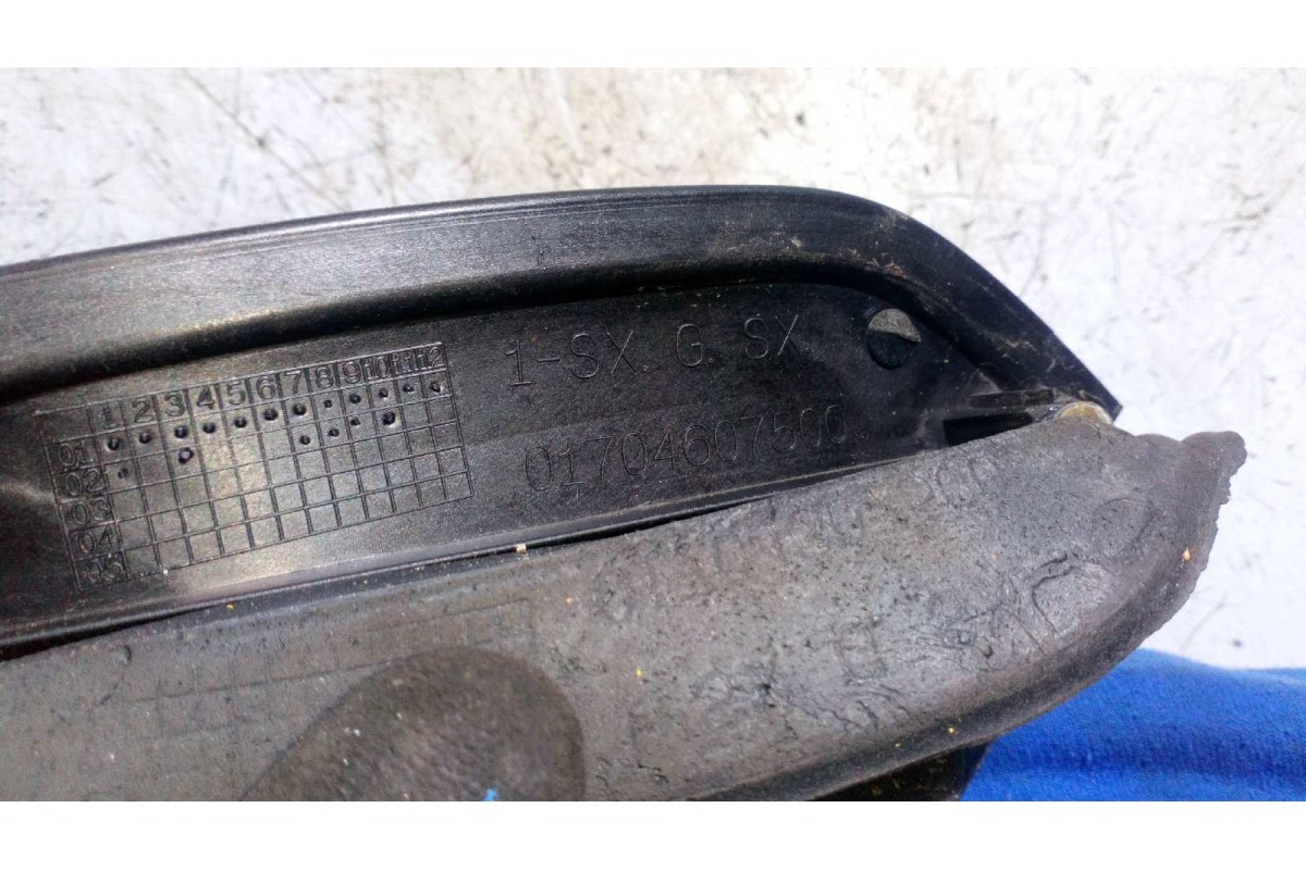 Recambio de retrovisor izquierdo para fiat stilo (192) 1.9 jtd / 1.9 jtd 115 active referencia OEM IAM 01704607500  