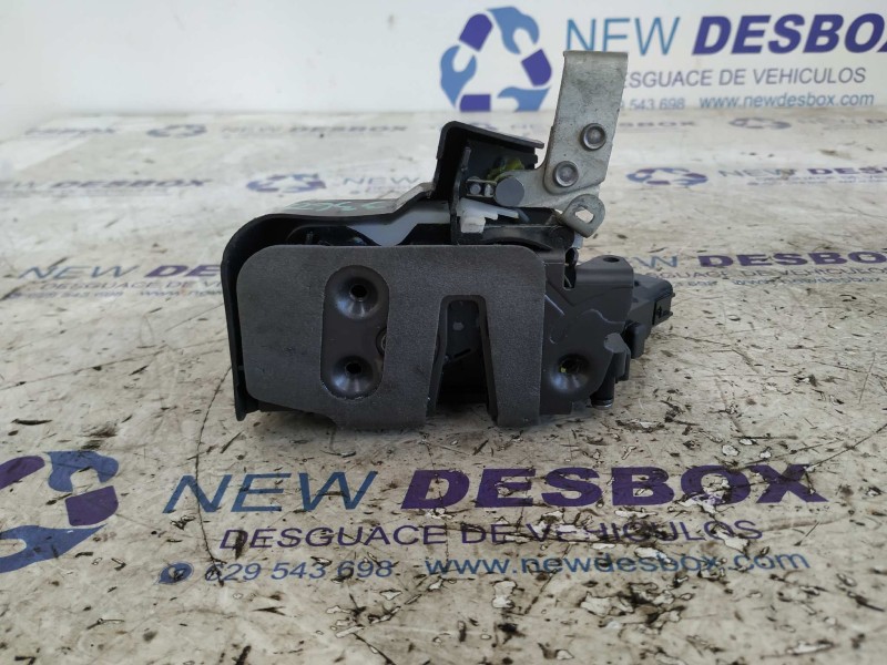 Recambio de cerradura puerta delantera derecha para ford s-max (ca1) titanium (03.2010) referencia OEM IAM 6M2AR21812AC  