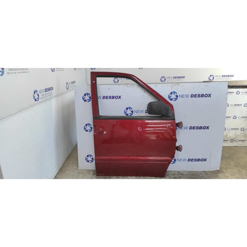 Recambio de puerta delantera derecha para nissan serena (c23m) 2.3 invitation d referencia OEM IAM   