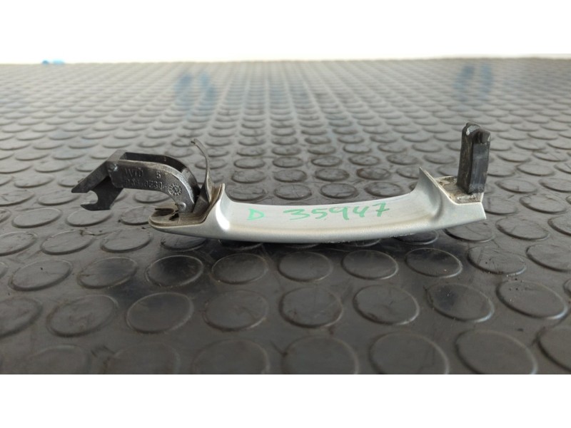 Recambio de maneta delantera derecha para audi tt (8n3/8n9) 1.8 t coupe (132kw) referencia OEM IAM 3B0837207  
