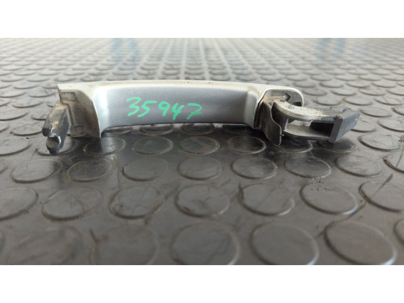 Recambio de maneta delantera izquierda para audi tt (8n3/8n9) 1.8 t coupe (132kw) referencia OEM IAM 3B0837207  