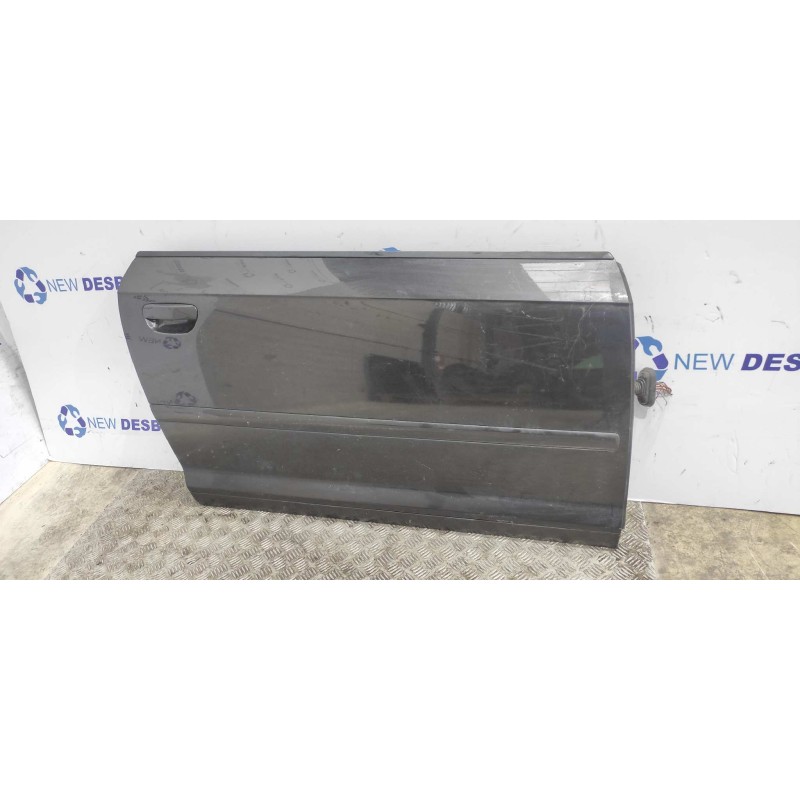 Recambio de puerta delantera derecha para audi a3 (8p) 2.0 tdi ambiente referencia OEM IAM 8P3831052D  