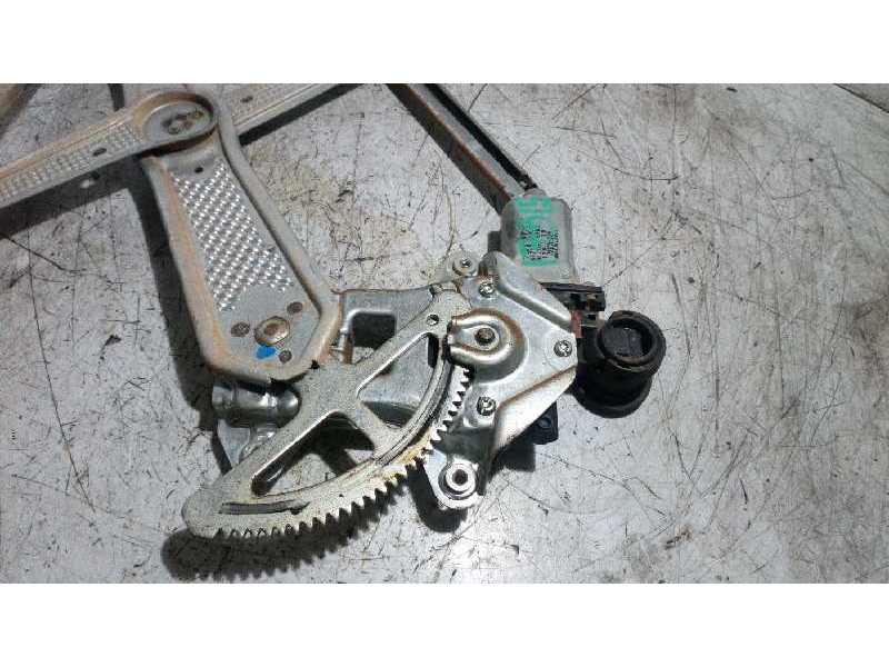 Recambio de elevalunas delantero derecho para toyota yaris (ncp1/nlp1/scp1) 1.3 16v cat referencia OEM IAM 8571052030  