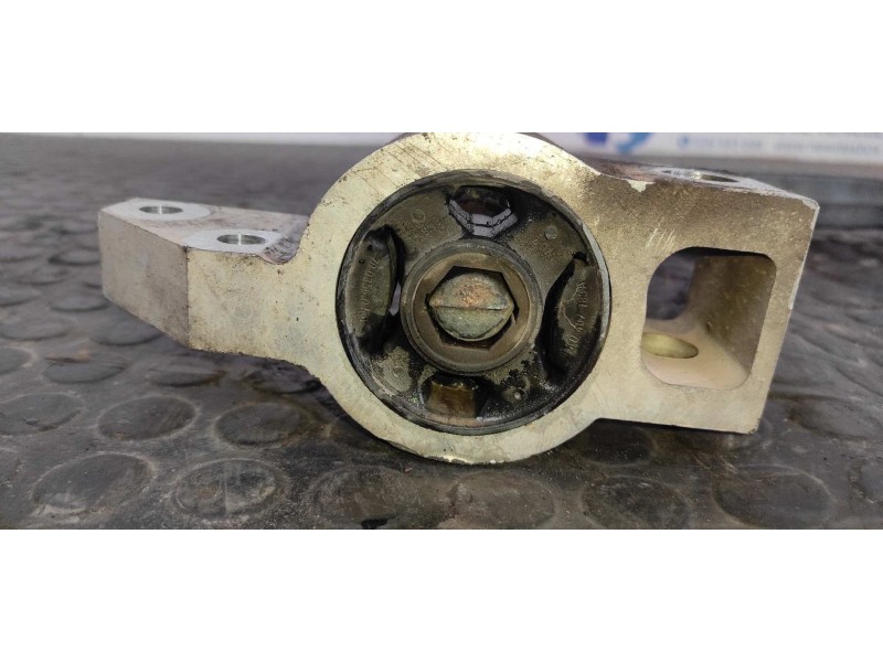 Recambio de brazo derecho inferior delantero para audi a3 (8p) 2.0 tdi ambiente referencia OEM IAM 1K0407153G  