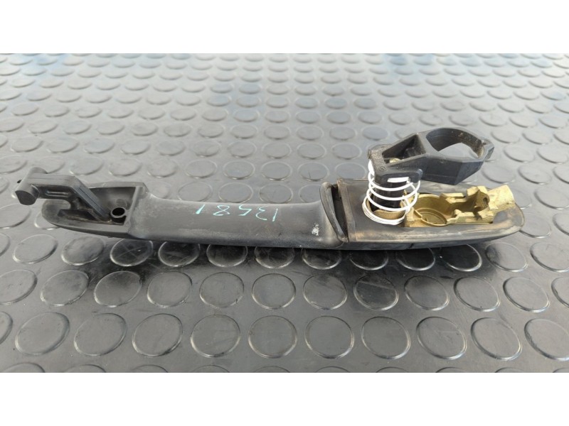 Recambio de maneta delantera derecha para mercedes-benz vaneo (w414) furgoneta compacta cdi (414.700) referencia OEM IAM 0007602