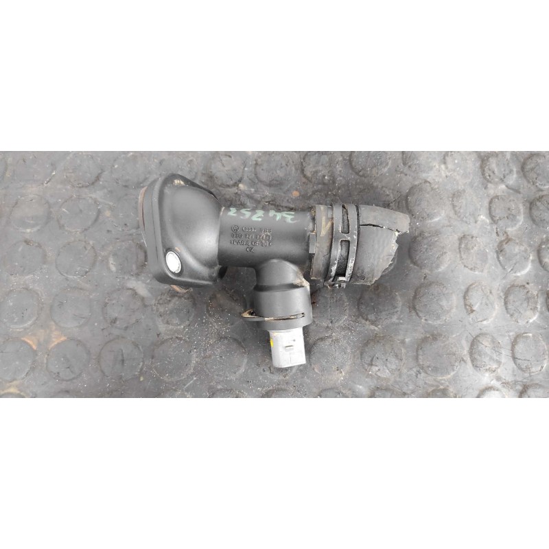 Recambio de termostato para audi a3 (8p) 2.0 tdi ambiente referencia OEM IAM 03G121121B  