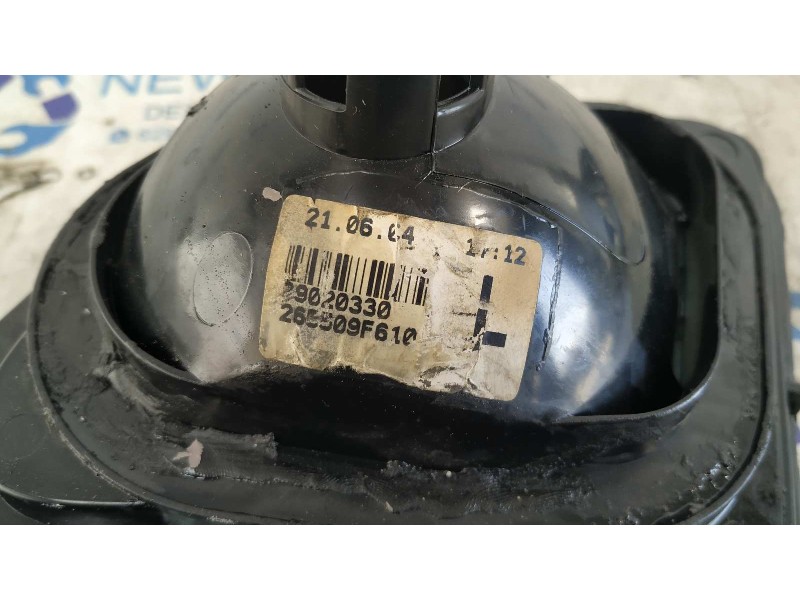 Recambio de piloto porton derecho para nissan primera berlina (p11) 2.0 16v cat referencia OEM IAM 29020330  