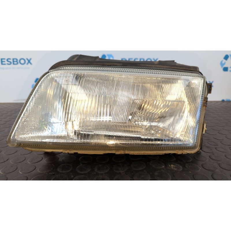 Recambio de faro izquierdo para audi a4 avant (b5) 1.8 t avant referencia OEM IAM 8D0941003A  