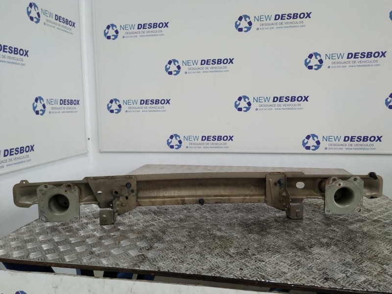 Recambio de refuerzo paragolpes delantero para citroen c5 berlina 2.2 hdi sx automático referencia OEM IAM 9652798180  