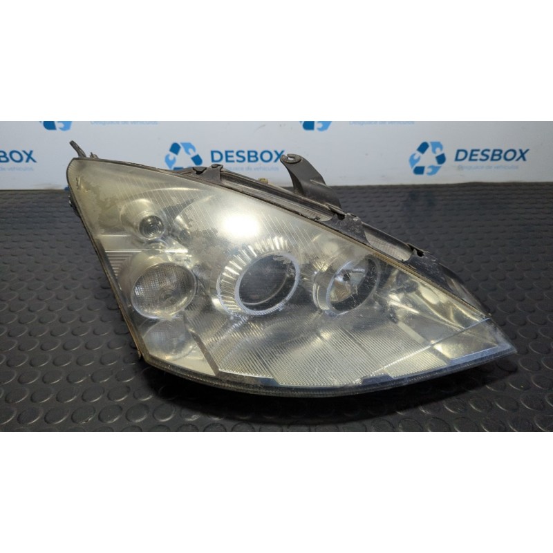 Recambio de faro derecho para ford focus berlina (cak) ambiente referencia OEM IAM 2M5113W029DE  