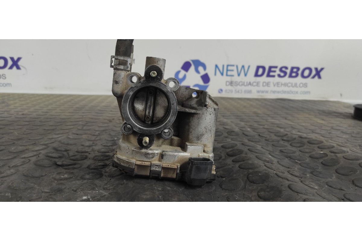 Recambio de caja mariposa para opel corsa c 1.2 16v cat (z 12 xe / lw4) referencia OEM IAM 9157512  