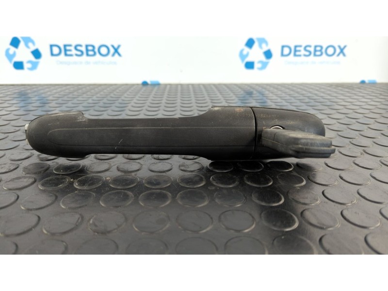 Recambio de maneta delantera izquierda para mercedes-benz vaneo (w414) furgoneta compacta cdi (414.700) referencia OEM IAM A0007