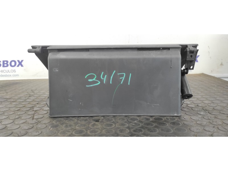 Recambio de guantera para suzuki grand vitara 3 puertas sq (gt) 2.0 td básico referencia OEM IAM 7341265D00  