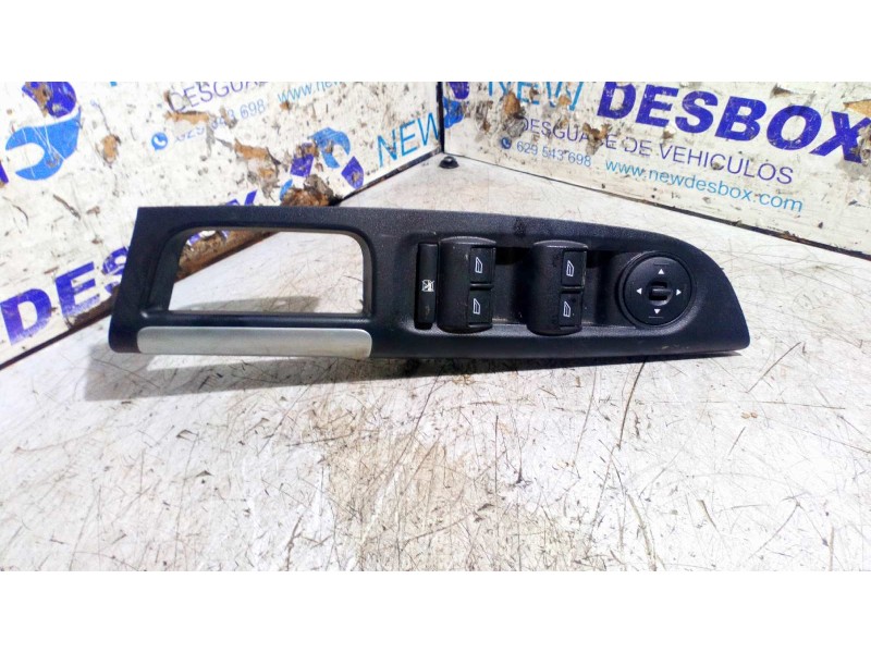 Recambio de mando elevalunas delantero izquierdo para ford transit connect furgon 200 l1 ambiente referencia OEM IAM BM5T14A132A