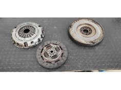 Recambio de kit embrague para nissan primastar (x83) caja cerrada batalla corta 2,7t referencia OEM IAM 194755  