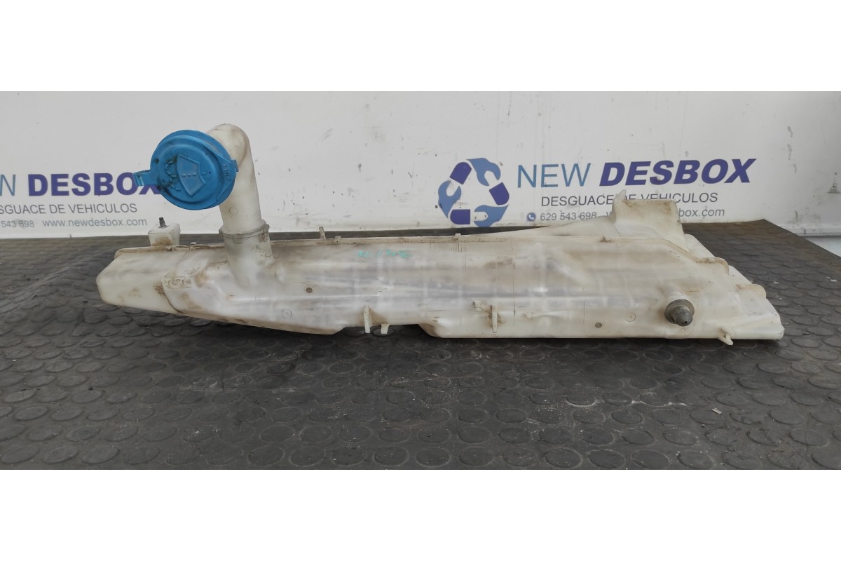 Recambio de deposito limpia para suzuki grand vitara 3 puertas sq (gt) 2.0 td básico referencia OEM IAM 060851126  