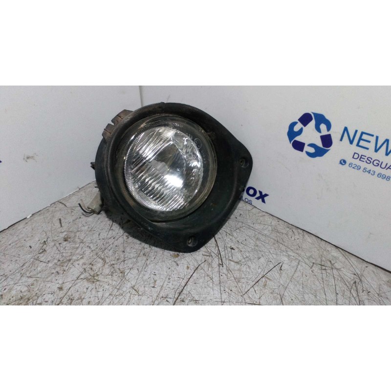 Recambio de faro antiniebla derecho para renault clio ii fase i (b/cbo) 1.4 referencia OEM IAM 51838  