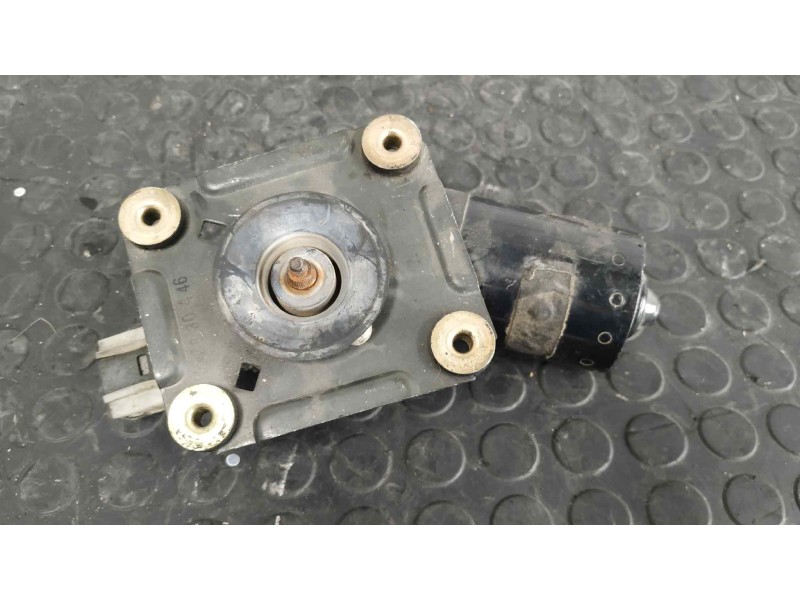 Recambio de motor limpia delantero para nissan terrano/terrano.ii (r20) 2.7 turbodiesel referencia OEM IAM 0390241185  