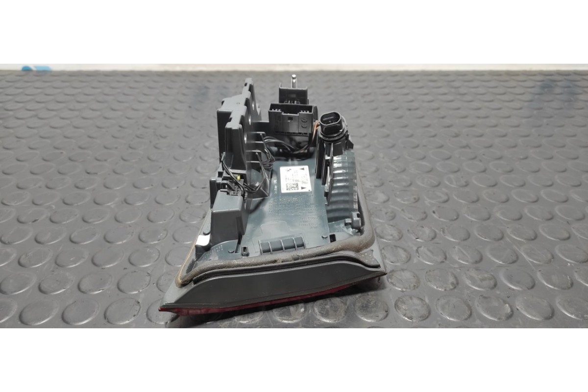 Recambio de piloto porton derecho para bmw serie 3 lim. (f30) 318d advantage referencia OEM IAM H8736912007  