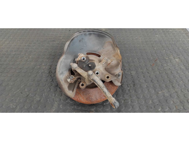 Recambio de mangueta delantera izquierda para mercedes-benz clase e (w124) berlina 3.2 24v cat referencia OEM IAM 240701  