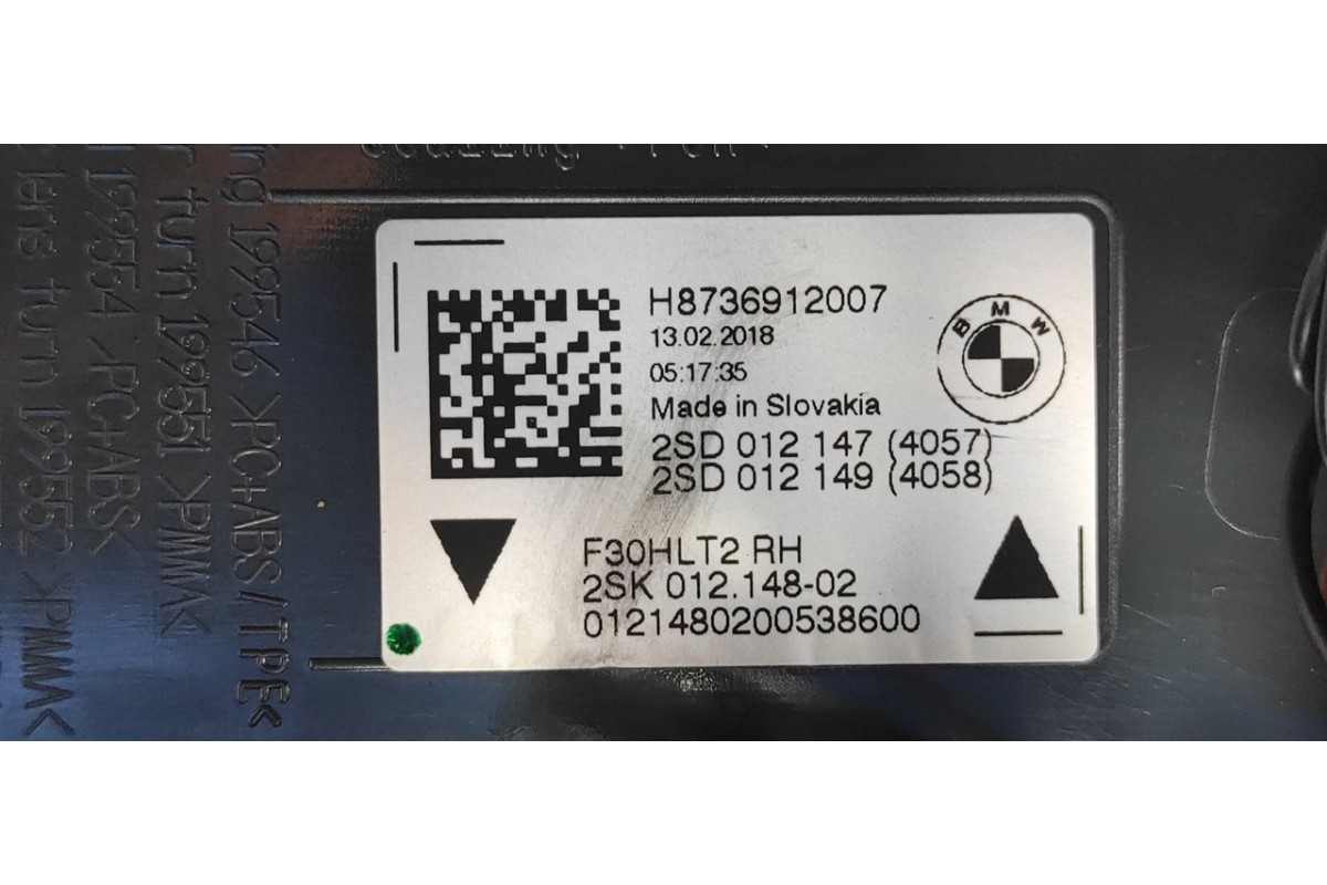 Recambio de piloto porton derecho para bmw serie 3 lim. (f30) 318d advantage referencia OEM IAM H8736912007  