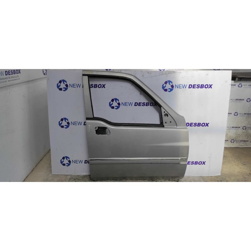 Recambio de puerta delantera derecha para ssangyong musso 2.3 turbodiesel cat referencia OEM IAM   