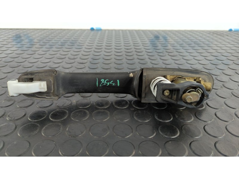 Recambio de maneta delantera izquierda para mercedes-benz vaneo (w414) furgoneta compacta cdi (414.700) referencia OEM IAM A0007