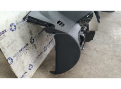 Recambio de salpicadero para dacia dokker essential referencia OEM IAM 681007582R   2