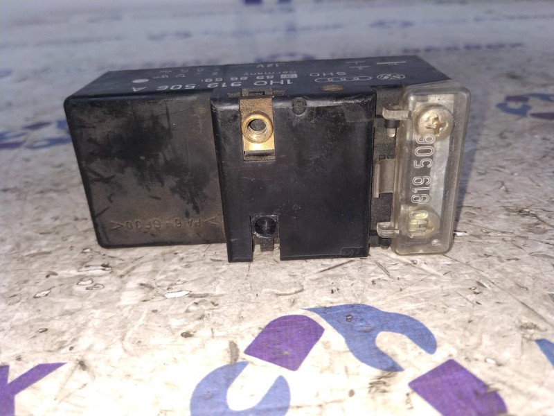 Recambio de caja reles ventiladores para seat cordoba berlina (6k2) glx referencia OEM IAM 1H0919506A  