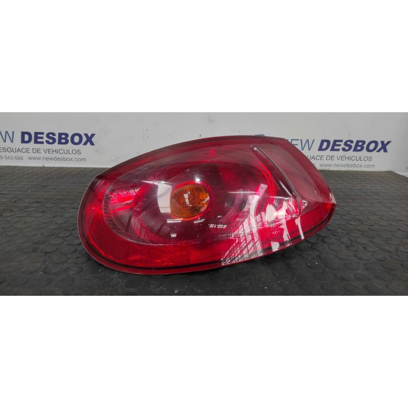 Recambio de piloto trasero derecho para fiat bravo (198) 1.6 16v multijet easy (77kw) referencia OEM IAM 51757542  