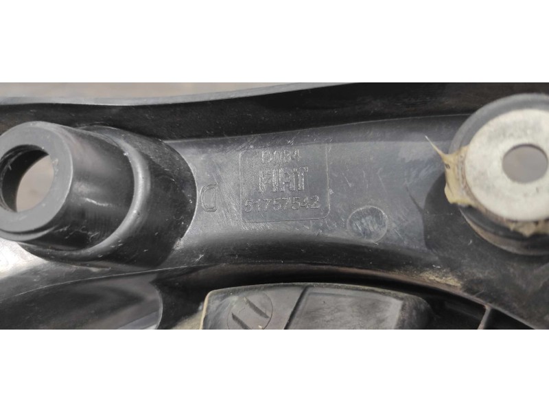 Recambio de piloto trasero derecho para fiat bravo (198) 1.6 16v multijet easy (77kw) referencia OEM IAM 51757542  