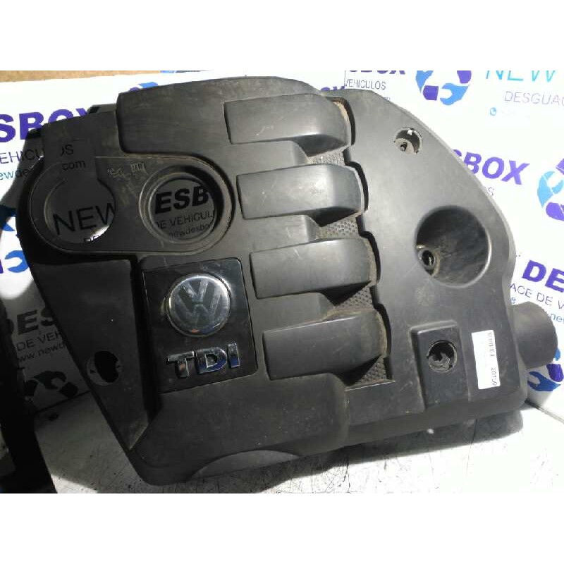 Recambio de tapa motor para volkswagen passat berlina (3b3) 1.9 tdi referencia OEM IAM 038103925  