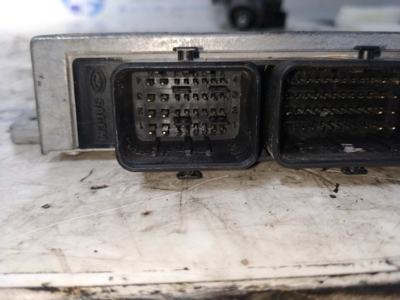 Recambio de centralita motor uce para citroen c5 berlina 1.8 16v premier referencia OEM IAM 9650133080  